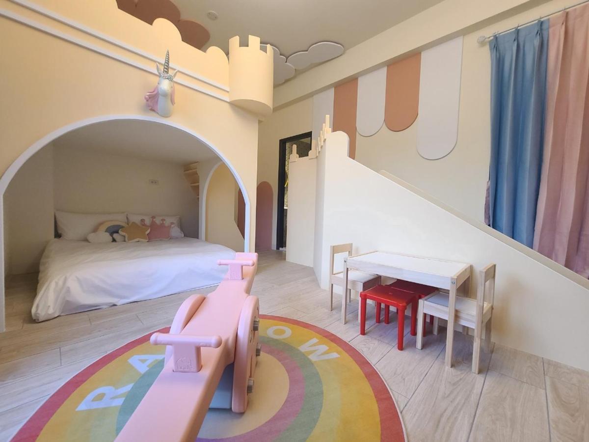Sunlight Forest Homestay 타이난 외부 사진