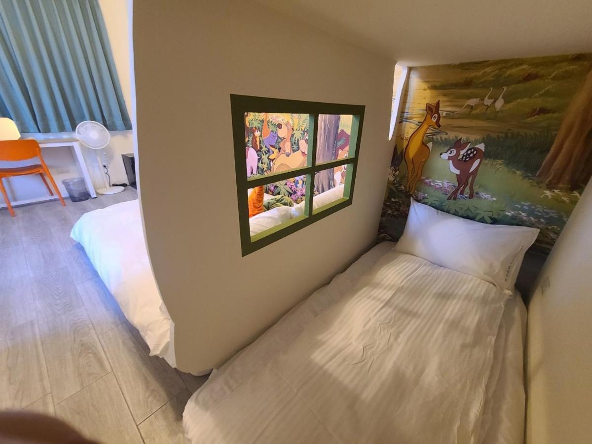 Sunlight Forest Homestay 타이난 외부 사진