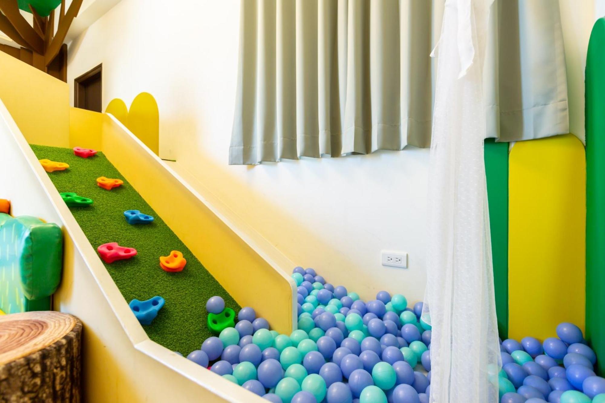 Sunlight Forest Homestay 타이난 외부 사진