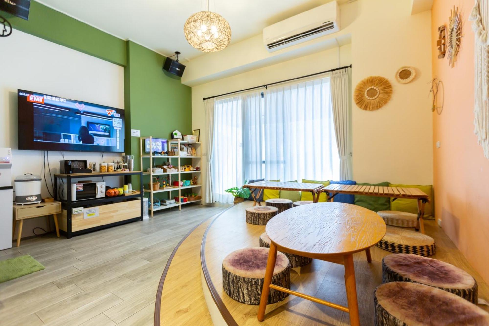 Sunlight Forest Homestay 타이난 외부 사진
